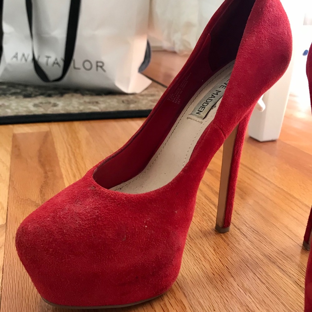 Steve Madden Pumps - Picture 2 of 3